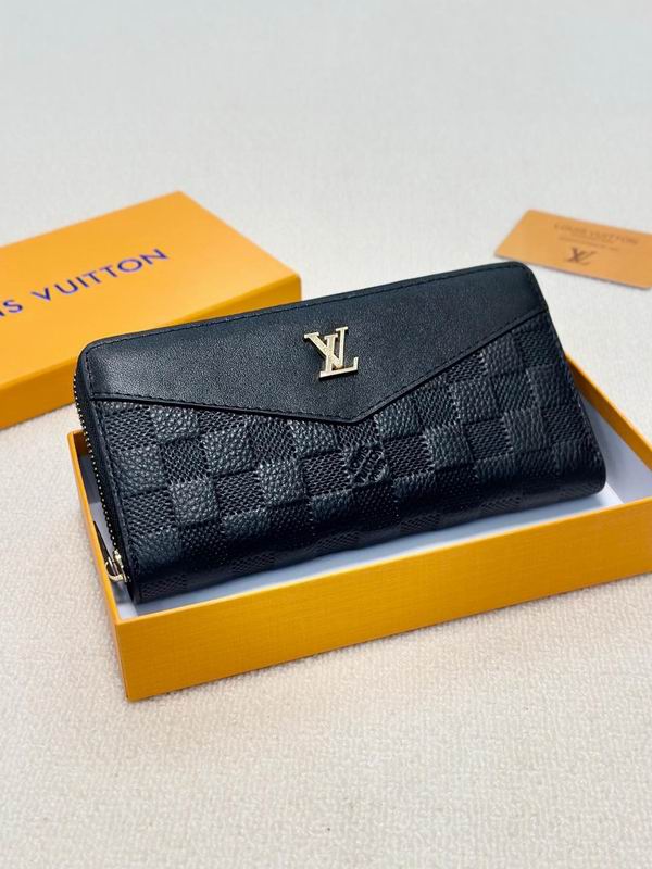 Louis Vuitton Wallet ID:20260806-201